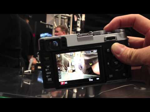 A Demo of the Fujifilm X100s' Blazing Fast AF
