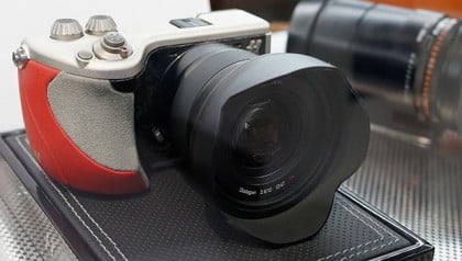 Hasselblad Lunar con el Distagon nueva dirección de E-mount Zeiss! (Imagen cortesía de: Alexander Radojski)